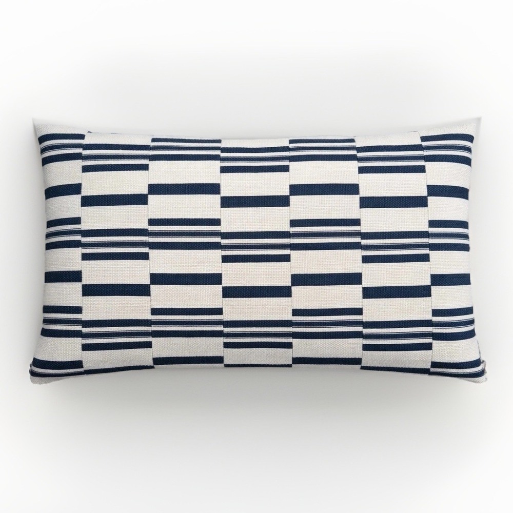 Pottery Barn Zip Pillow Cover Case ONLY 16" x 24" Navy White Canvas Knit Lumbar